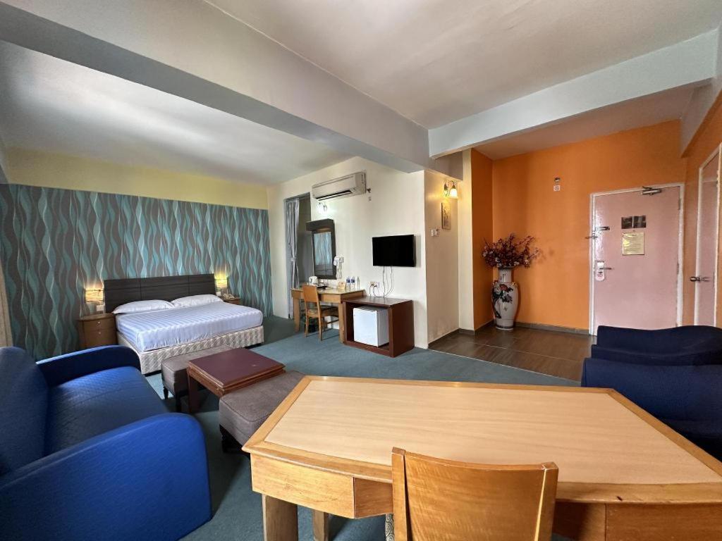 Klang Histana Hotel Экстерьер фото