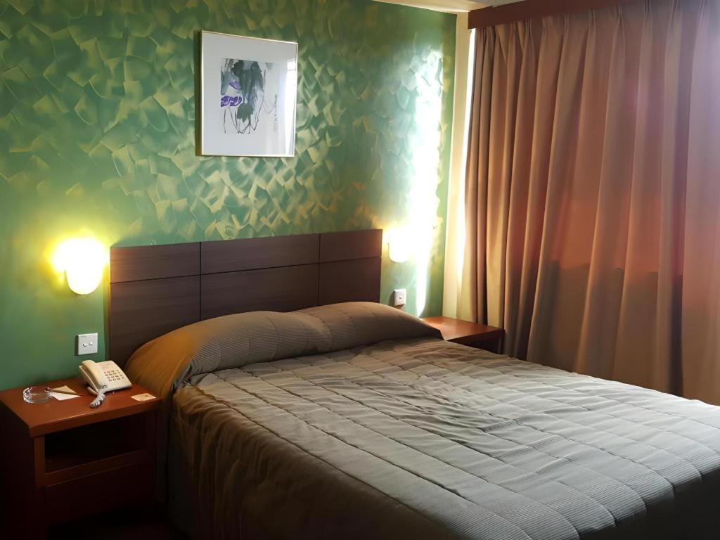 Klang Histana Hotel Экстерьер фото